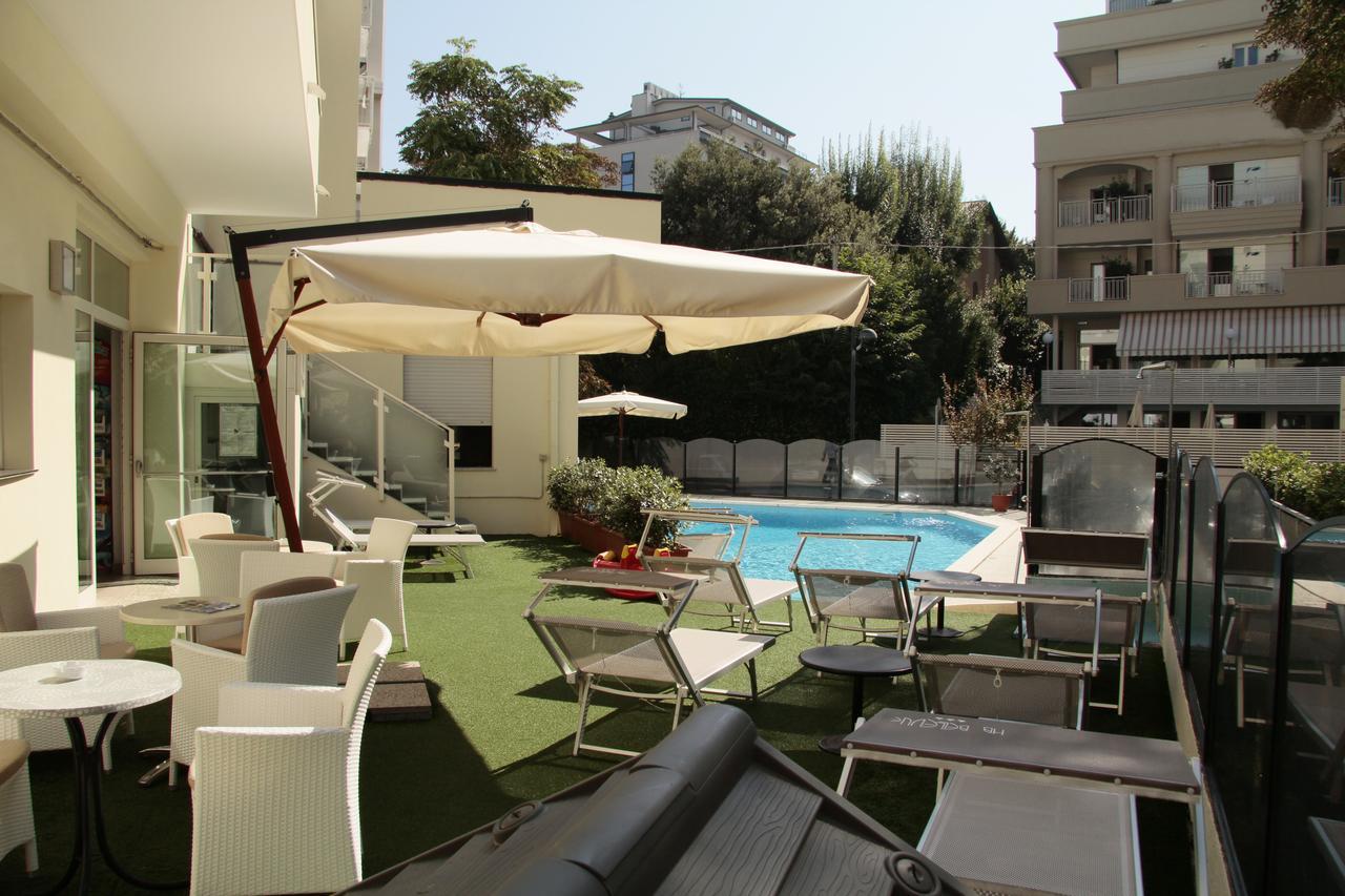 Hotel Bellevue กัตตอลิกา ภายนอก รูปภาพ